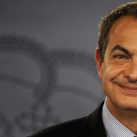 Zapatero pide suspender la inspección de Hacienda por coincidir con la investigación judicial