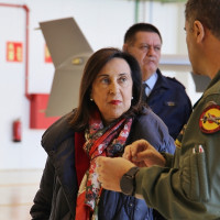 Margarita Robles visita la base General Menacho de Bótoa este lunes