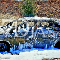 El fuego calcina un vehículo en la BA-022