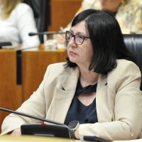 El PSOE carga contra la Junta por el despido de 56 trabajadores en centros de transporte