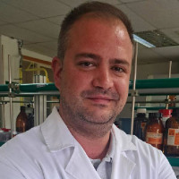 Un investigador extremeño participa en una investigación que ha detectado el primer azúcar quiral interestelar