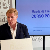 Gragera presume de resultados: menos paro, más financiación y calles en trasformación