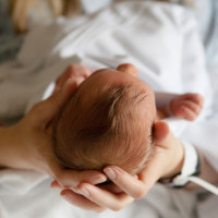 Estos son los nombres que más eligen los padres para sus hijos en Extremadura