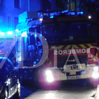 Rescatan a una mujer de un incendio de vivienda en Badajoz