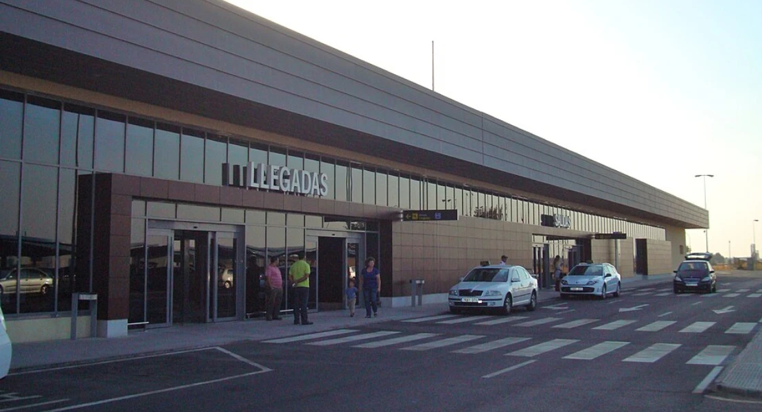 El aeropuerto de Badajoz bate todos sus récords: "Y Pedro Sánchez sigue ignorándonos"