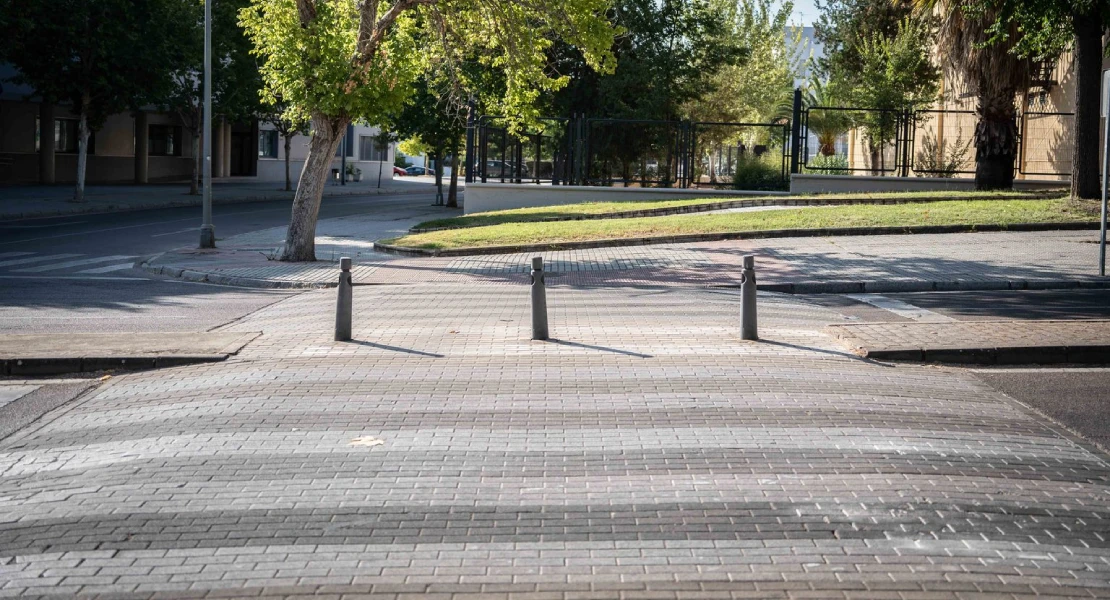 Mérida refuerza la seguridad en algunos pasos de cebra con una nueva iluminación
