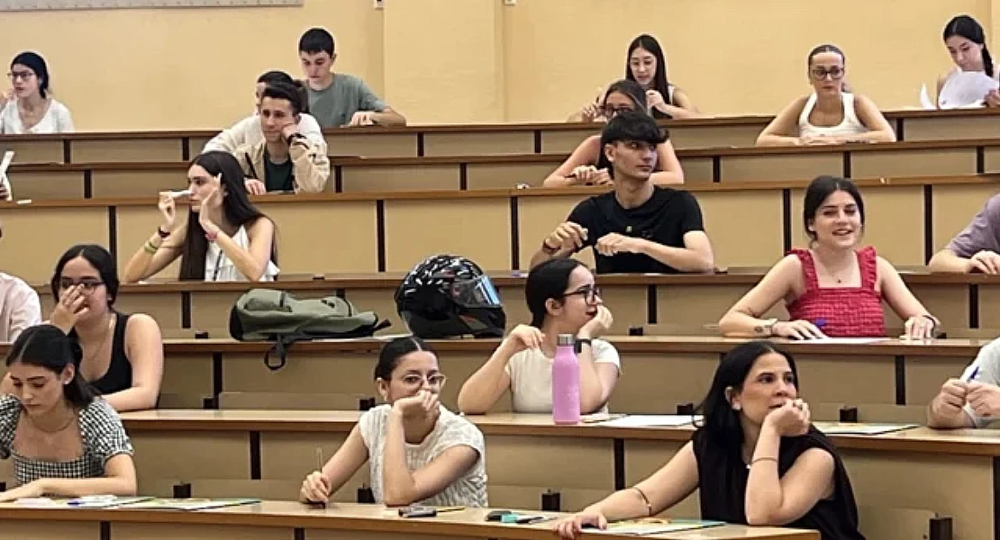 Llega la PAU común a Extremadura: nuevos modelos de examen