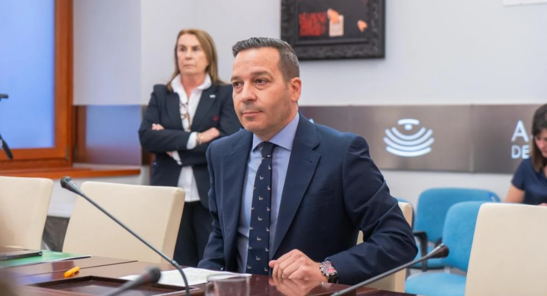 La Junta vueve a decir "no" al reparto de menas y anuncia que impugnará expedientes