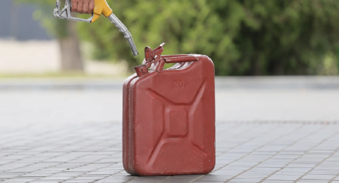 Denuncian que el precio del gasóleo vuelve a "asfixiar" al campo cacereño