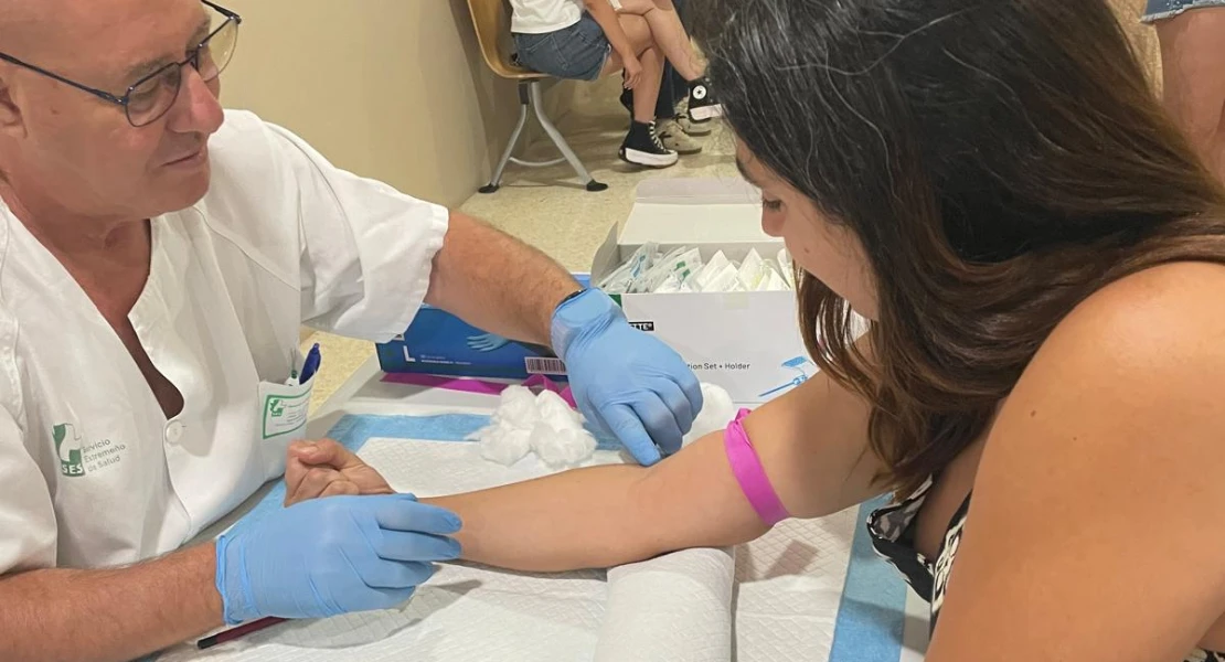 'Dar Vida' busca donantes de sangre y médula en Cáceres tras el éxito en badajoz