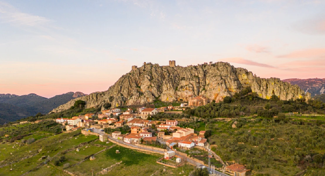 El turismo en Extremadura bate récords en 2026 con dos millones de visitantes