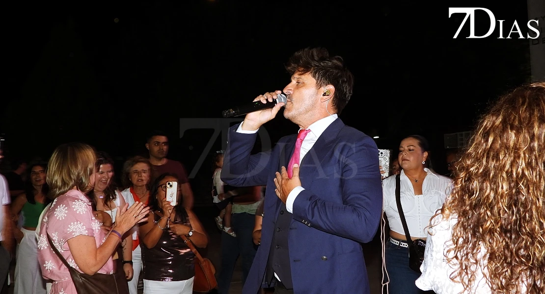 Villanueva del Fresno celebra sus ferias: Carlos Baute, multitud de actividades y mucha fiesta durante 5 días
