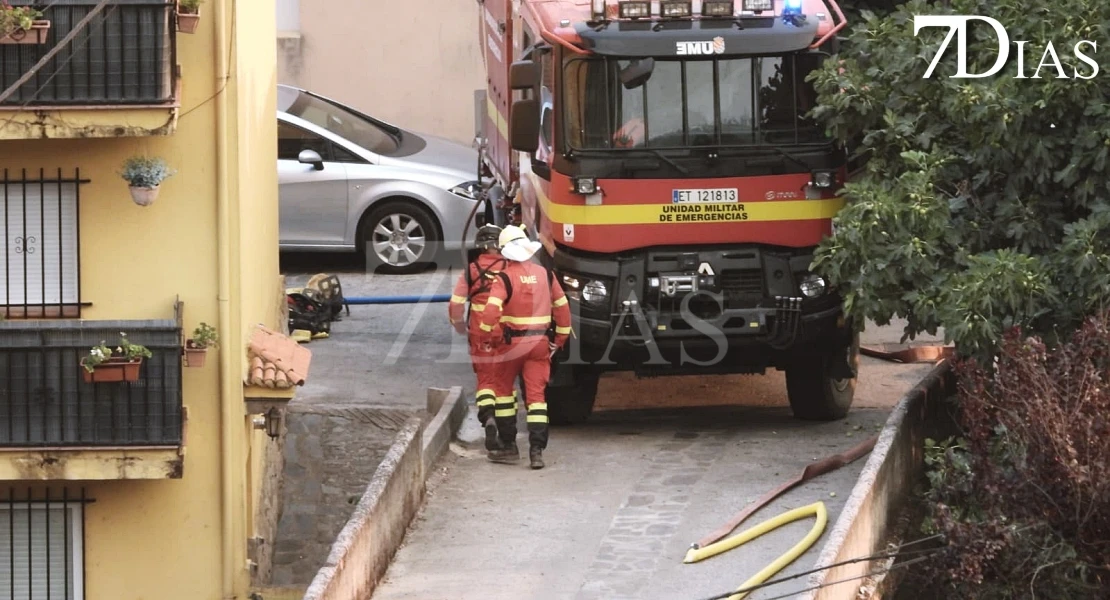 Imágenes del peligroso incendio de Pinofranqueado la tarde del miércoles
