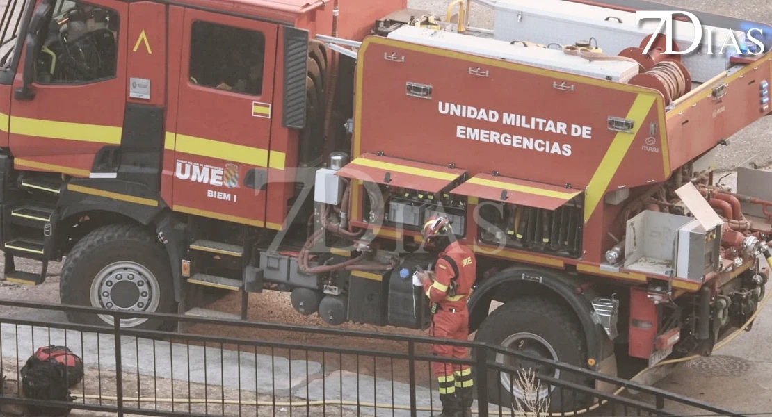 Imágenes del peligroso incendio de Pinofranqueado la tarde del miércoles