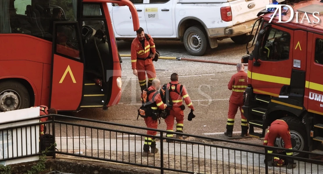 Imágenes del peligroso incendio de Pinofranqueado la tarde del miércoles