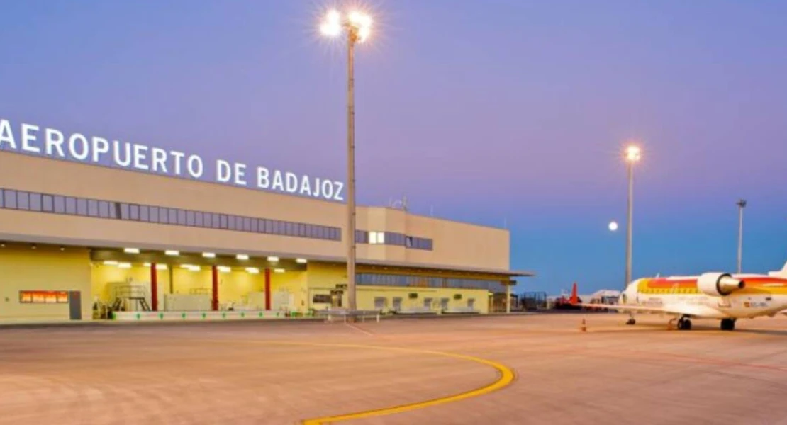El aeropuerto de Badajoz bate en julio su récord histórico de viajeros