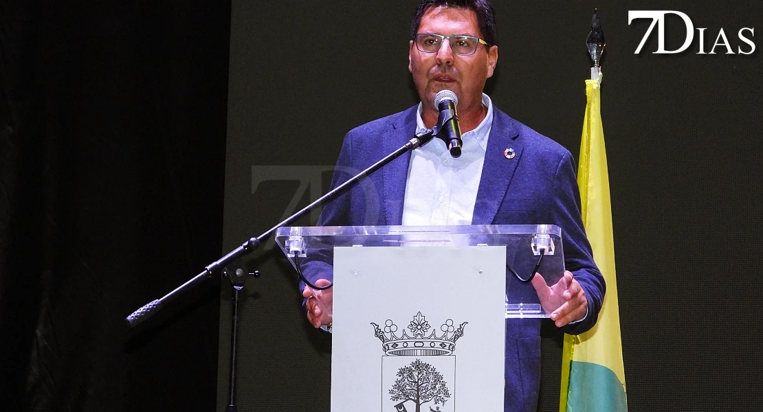 Villanueva del Fresno celebra sus ferias: Carlos Baute, multitud de actividades y mucha fiesta durante 5 días