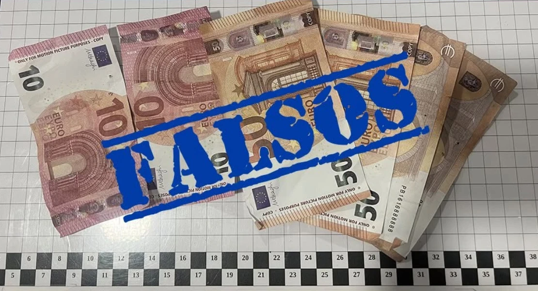 Tiran billetes falsos en una plaza para confundir a los vecinos de Don Benito