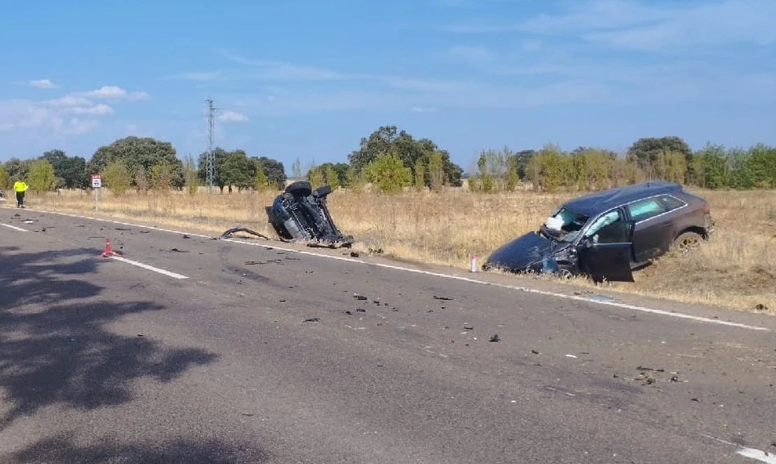 El accidente mortal de la carretera de Cáceres se cobra la vida de un chico joven