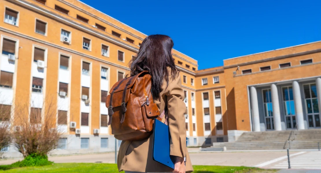 Los 6 mejores países para estudiar en el extranjero si eres estudiante español