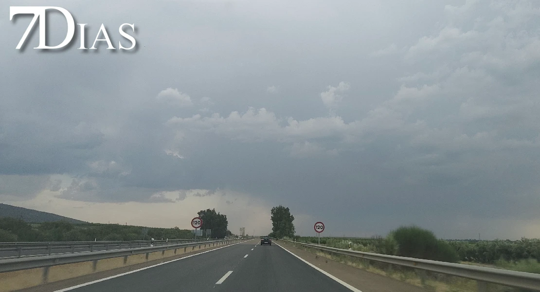 Extremadura afronta otro lunes de calor extremo: también habrá tormentas