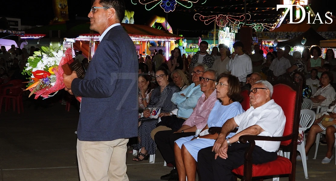 Villanueva del Fresno celebra sus ferias: Carlos Baute, multitud de actividades y mucha fiesta durante 5 días