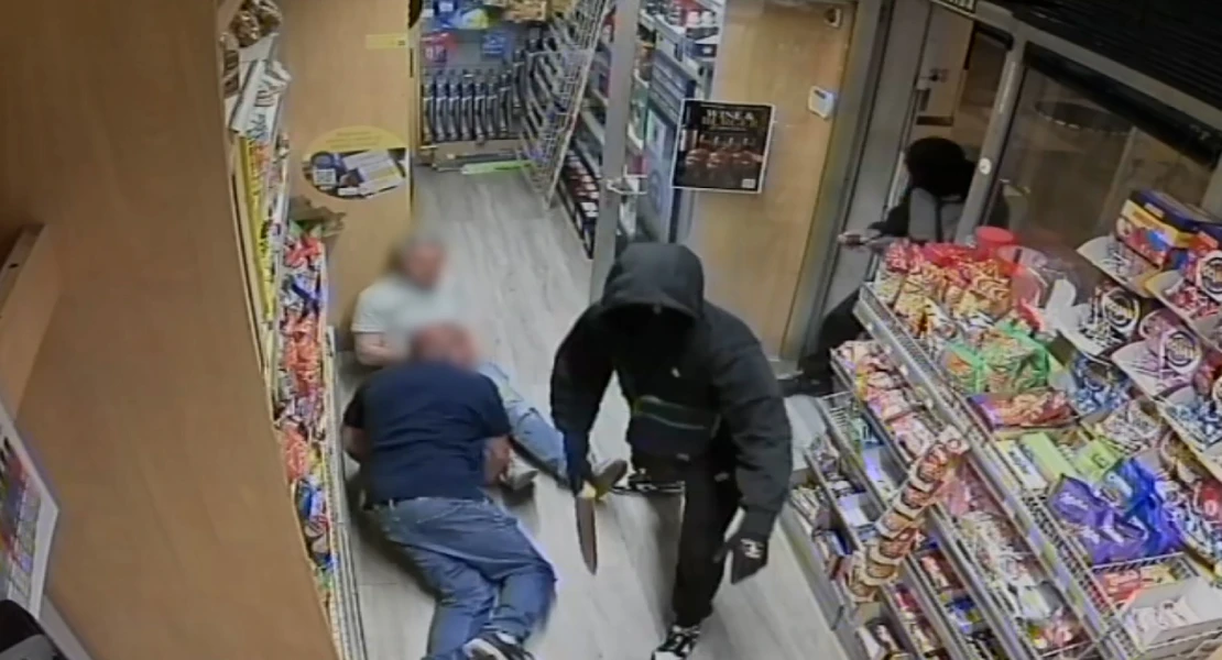 Cae una peligrosa banda que asaltaba comercios a punta de cuchillo y huía en coches robados