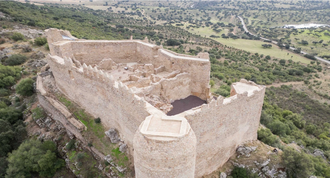 La Junta impulsa la restauración de la arquitectura defensiva de la región