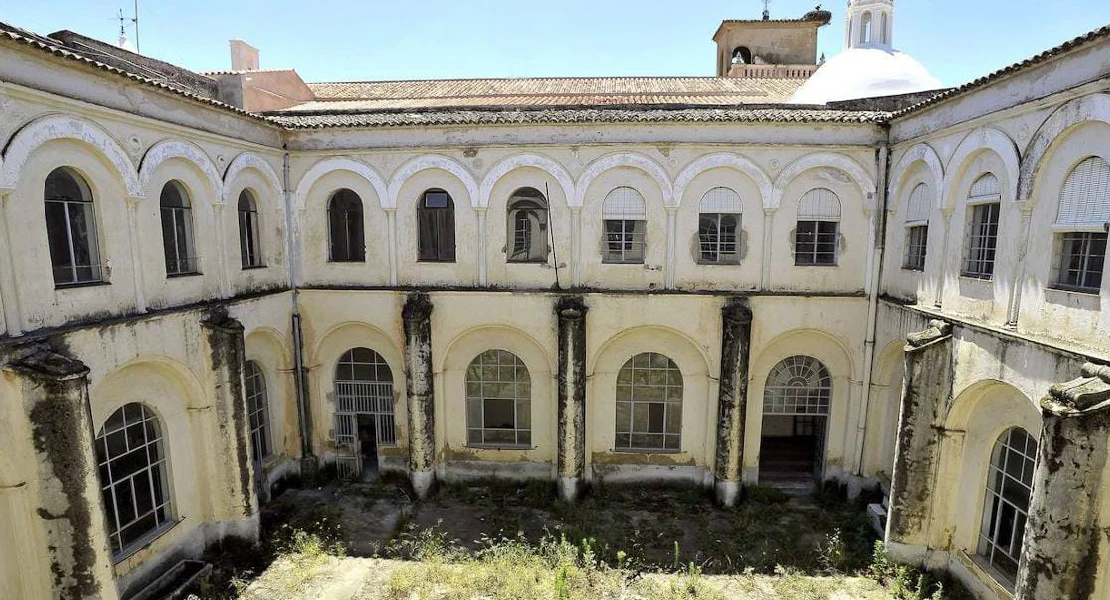 OPINIÓN | Crónica de un bloqueo anunciado: la Escuela de Artes de Badajoz y el abandono del talento joven
