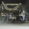 Un Mercedes se incendia en marcha y queda calcinado en Badajoz