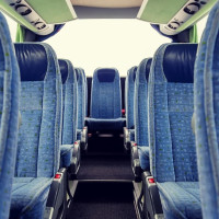Muestran apoyo a las familias tras el problema del transporte escolar en Extremadura
