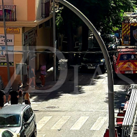 Un incendio de vivienda moviliza un amplio dispositivo en Badajoz
