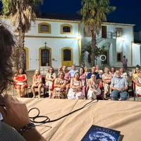Isidro Barroso presenta en Ribera del Fresno su segundo poemario, seis años después de su primera obra