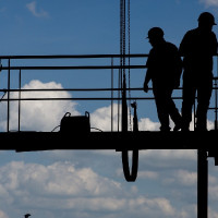CIEM celebra los datos de empleo y reclama las condiciones para consolidar la tendencia