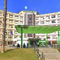 Grave tras colisionar su camión contra un puente en Extremadura