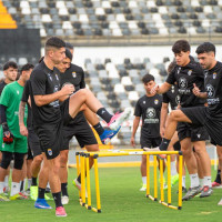 El CD Badajoz vuelve a jugar en el Vivero después del ascenso con un derbi regional