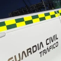 Dos heridos tras un accidente cerca de un río en la provincia de Badajoz