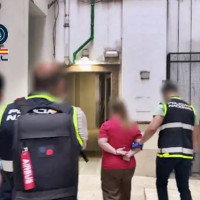 La Policía Nacional detiene a siete cibercriminales por obtener móviles de alta gama