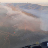 El incendio de Casas de Millán se encuentra estabilizado y sin riesgos