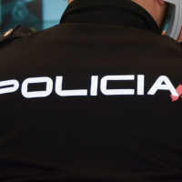 Detenido al intentar darse a la fuga después de asesinar a su exmujer en un centro comercial