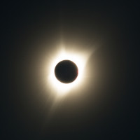 Meteored prevé una jornada calurosa y con posibles tormentas para el día del eclipse