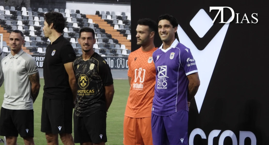 Estas son las nuevas equipaciones del CD Badajoz