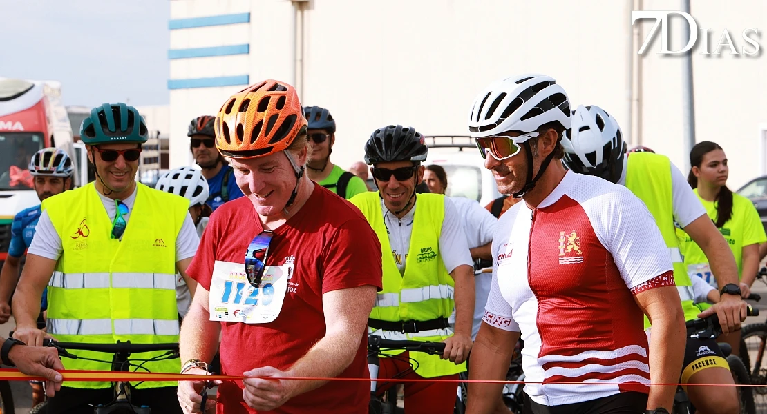 3.000 personas disfrutan del Día de la Bicicleta en Badajoz