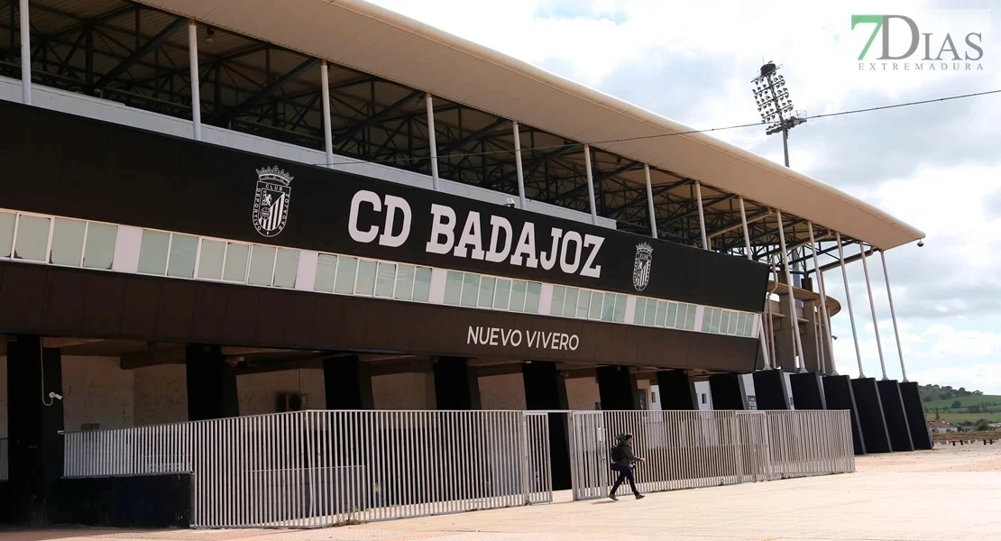 El CD Badajoz acuerda con nueve equipos un precio para las entradas de esta temporada