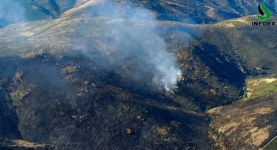 El incendio de Tornavacas evoluciona favorablemente