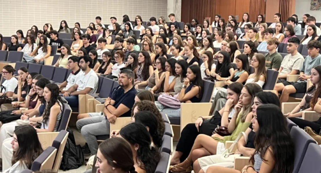 Salud, igualdad y prevención del suicidio: el nuevo curso en la Facultad de Medicina de la UEx