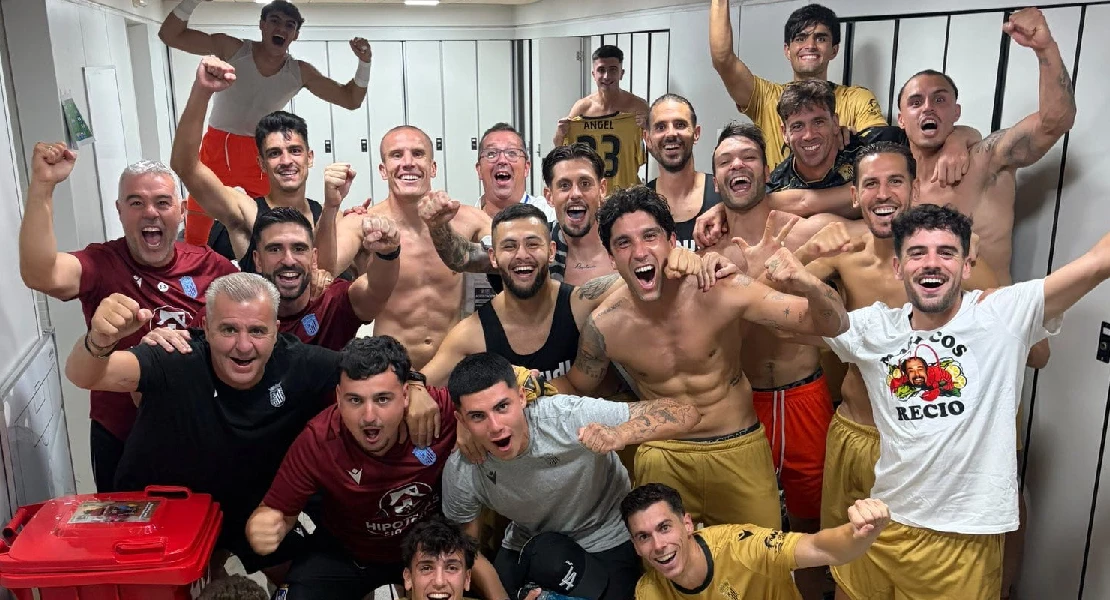 Tienza vuelve a salvar al Badajoz: victoria de oro ante el Xerez