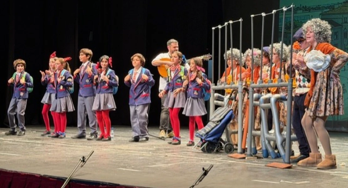 PSOE: "Fundación CB sale al rescate de unas Aulas del Carnaval que el Ayto. dejó caer"