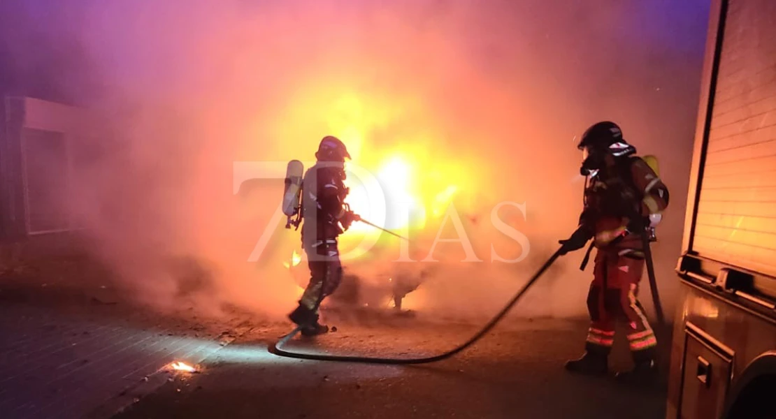 Continúan los incendios de vehículos en Badajoz