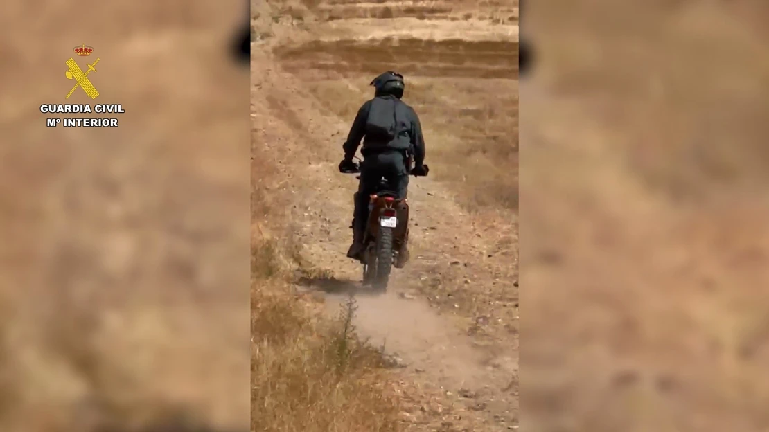 Pillan a un vecino de Badajoz capturando ilegalmente aves protegidas